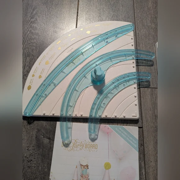 We R Memory Keepers Punch Boards - Picture 2 of 5